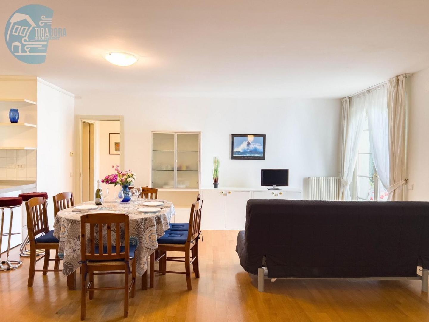 Cattedrale 5 Tirabora Short Rent Apartman Trieszt Kültér fotó