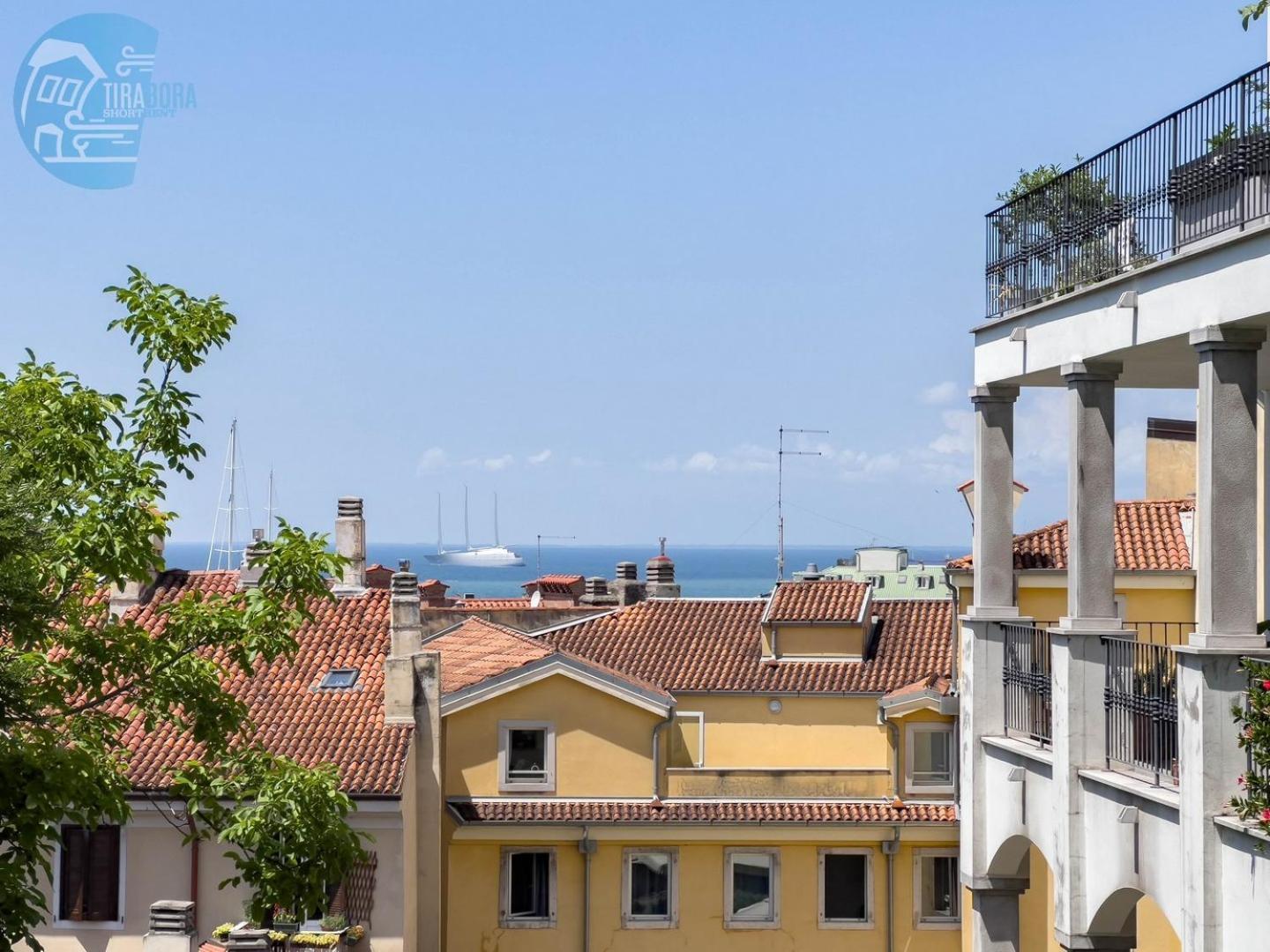 Cattedrale 5 Tirabora Short Rent Apartman Trieszt Kültér fotó