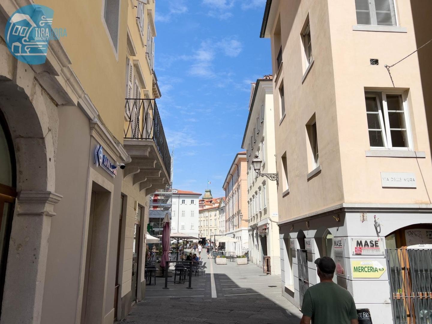 Cattedrale 5 Tirabora Short Rent Apartman Trieszt Kültér fotó